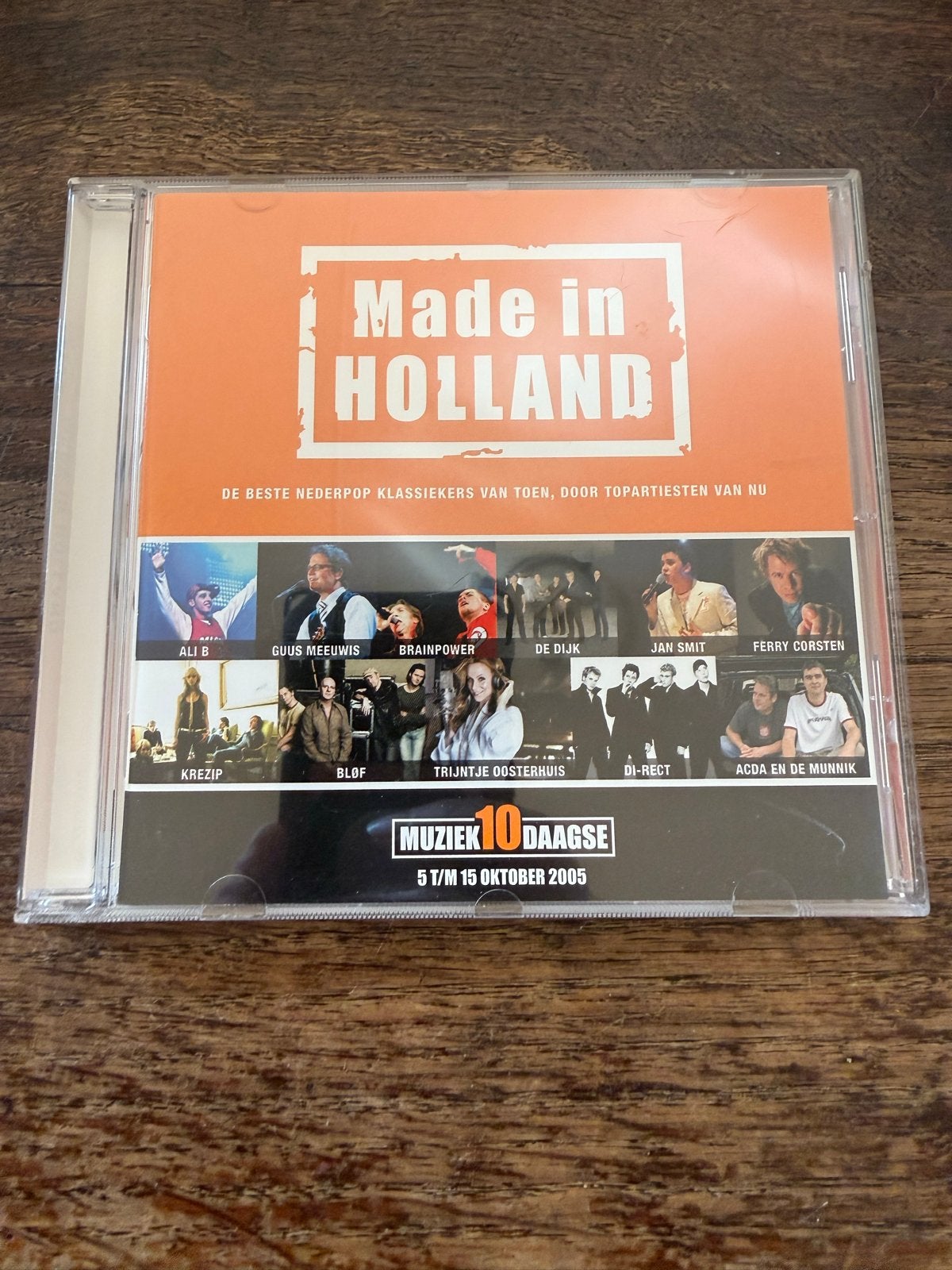 Made in Holland - De Beste Nederpop Klassiekers CD, Gebruikt, Pop, Ophalen of Verzenden, Inclusief boekje