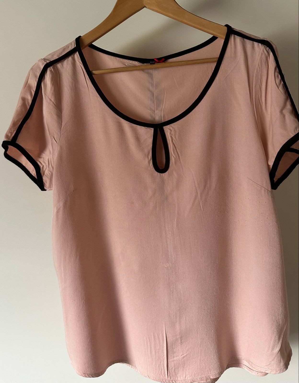 Dept roze blouse met korte mouwen - Maat XL, Kleding | Dames, Maat 46/48 (XL) of groter, Ophalen of Verzenden, Zo goed als nieuw