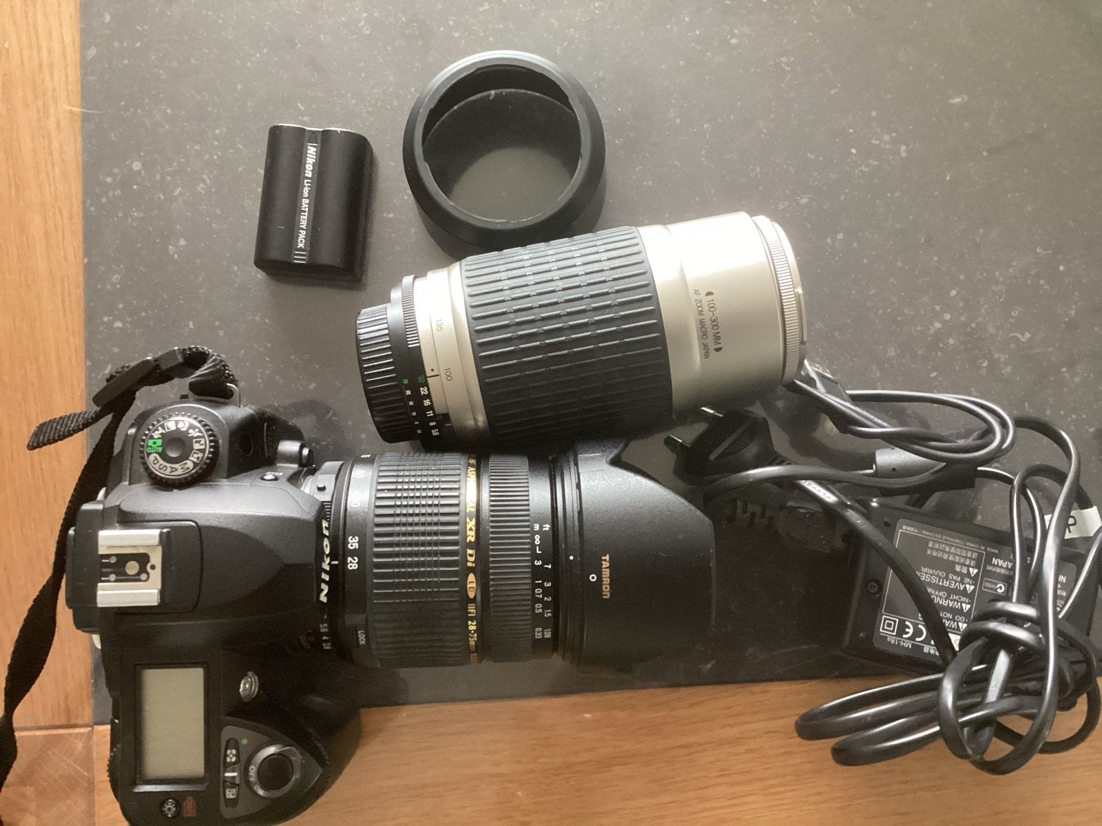 Nikon D70s Spiegelreflexcamera met 2 lenzen, Gebruikt, Spiegelreflex, Accu, Nikon