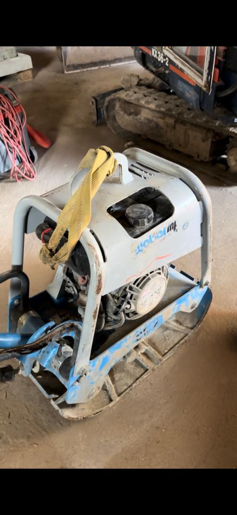 Weber CR 2 Trilplaat met Hatz Dieselmotor, Ophalen, Zo goed als nieuw