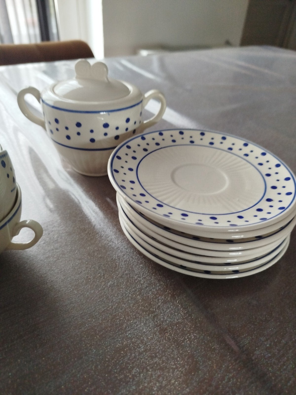 K&G Luneville servies met melkkan en suikerpot, France, Ophalen