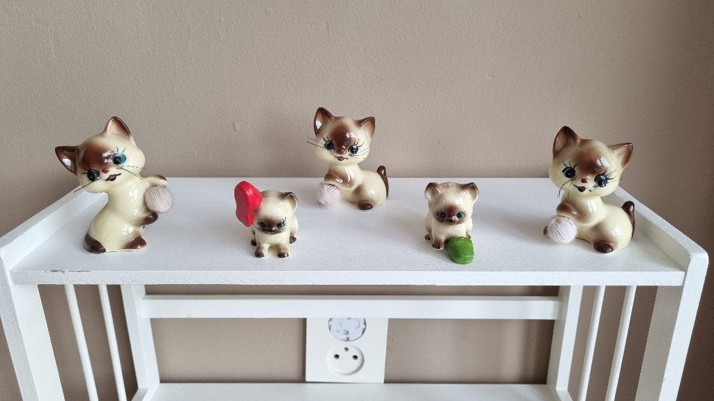 5 Prachtige Vintage Siamese Katten Beeldjes Porselein Vaga, Verzamelen, Verzenden