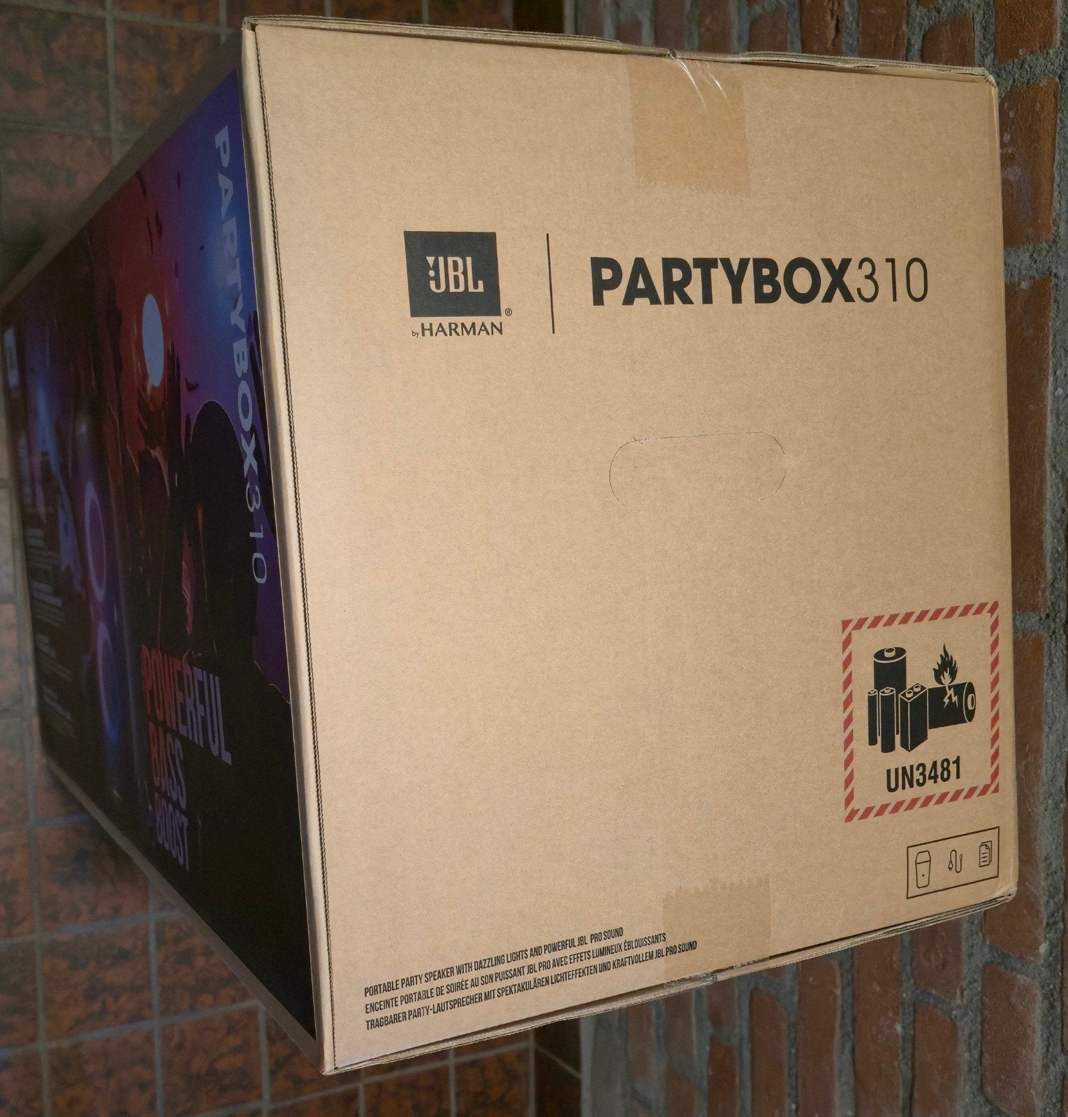 Foto 6 van (Nieuwe) JBL Partybox 310 met 240W - Geseald in doos