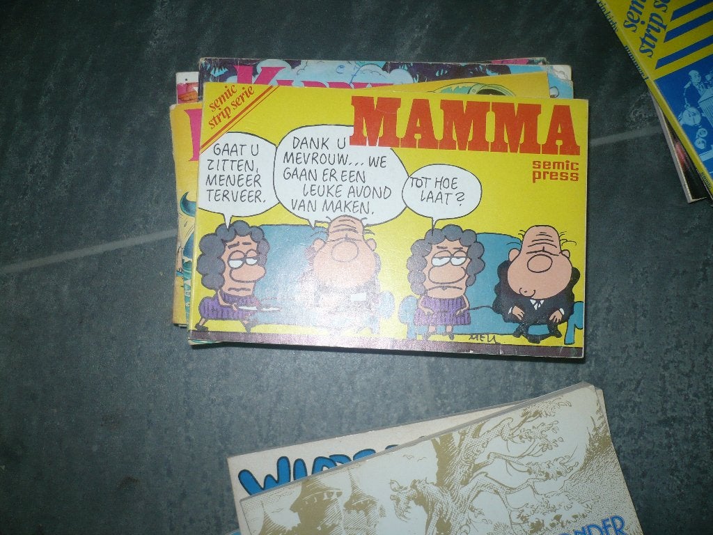 6 oblong strips uit de serie semic, Meerdere stripboeken, Ophalen of Verzenden, Gelezen