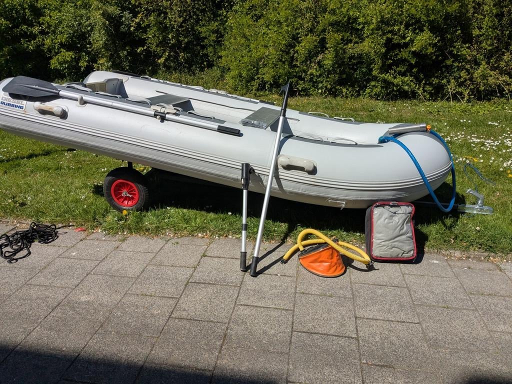 Rubberboot 3m30 lang met alu bodem met 6PK Mercury 4takt+ass, Watersport en Boten, Rubberboten, Aluminium, Gebruikt, Benzine, Minder dan 70 pk