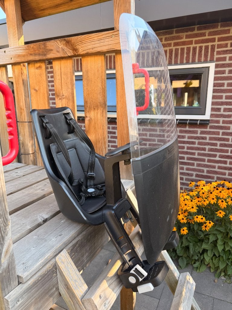 Bobike Exclusive Mini fietszitje met windscherm, Ophalen, Voetsteuntjes, Voorzitje, Zo goed als nieuw