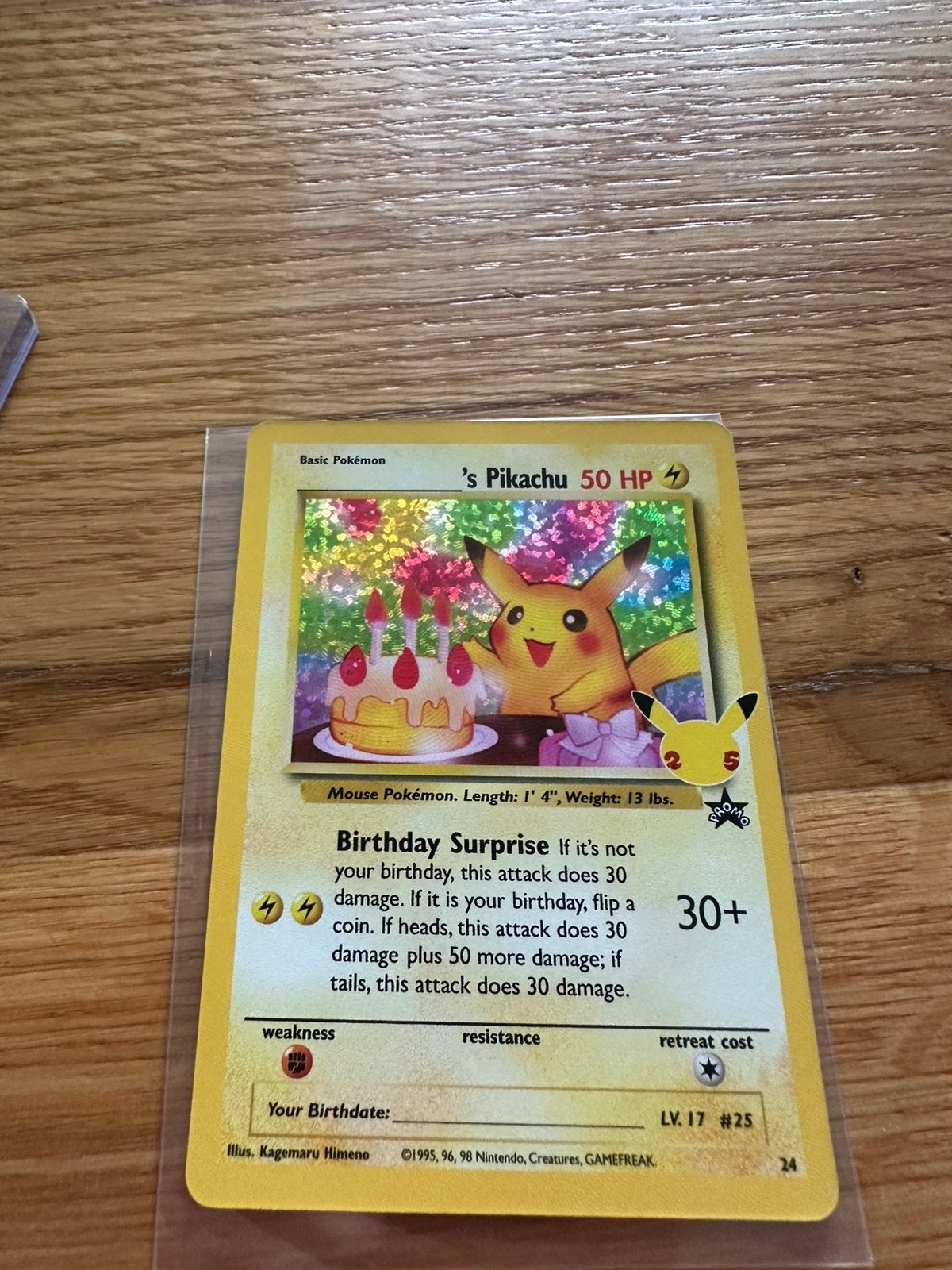 Birthday pikachu 25 jaar editie, Ophalen of Verzenden, Zo goed als nieuw
