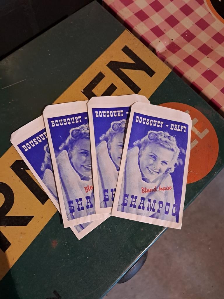 Bousquet Delft shampoo verpakking zakjes, Ophalen of Verzenden, Zo goed als nieuw, Verpakking