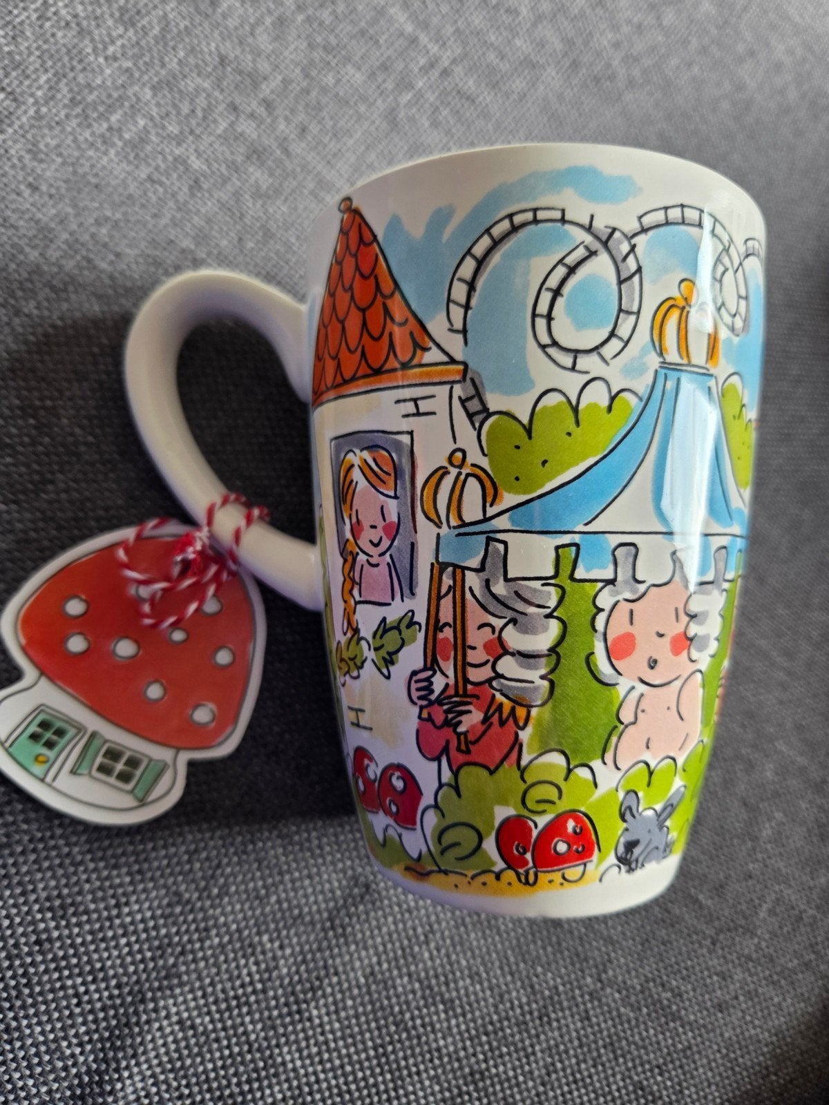 Efteling Blond Amsterdam Mok XL met Paddenstoel Label, Ophalen of Verzenden, Zo goed als nieuw, Gebruiksvoorwerp