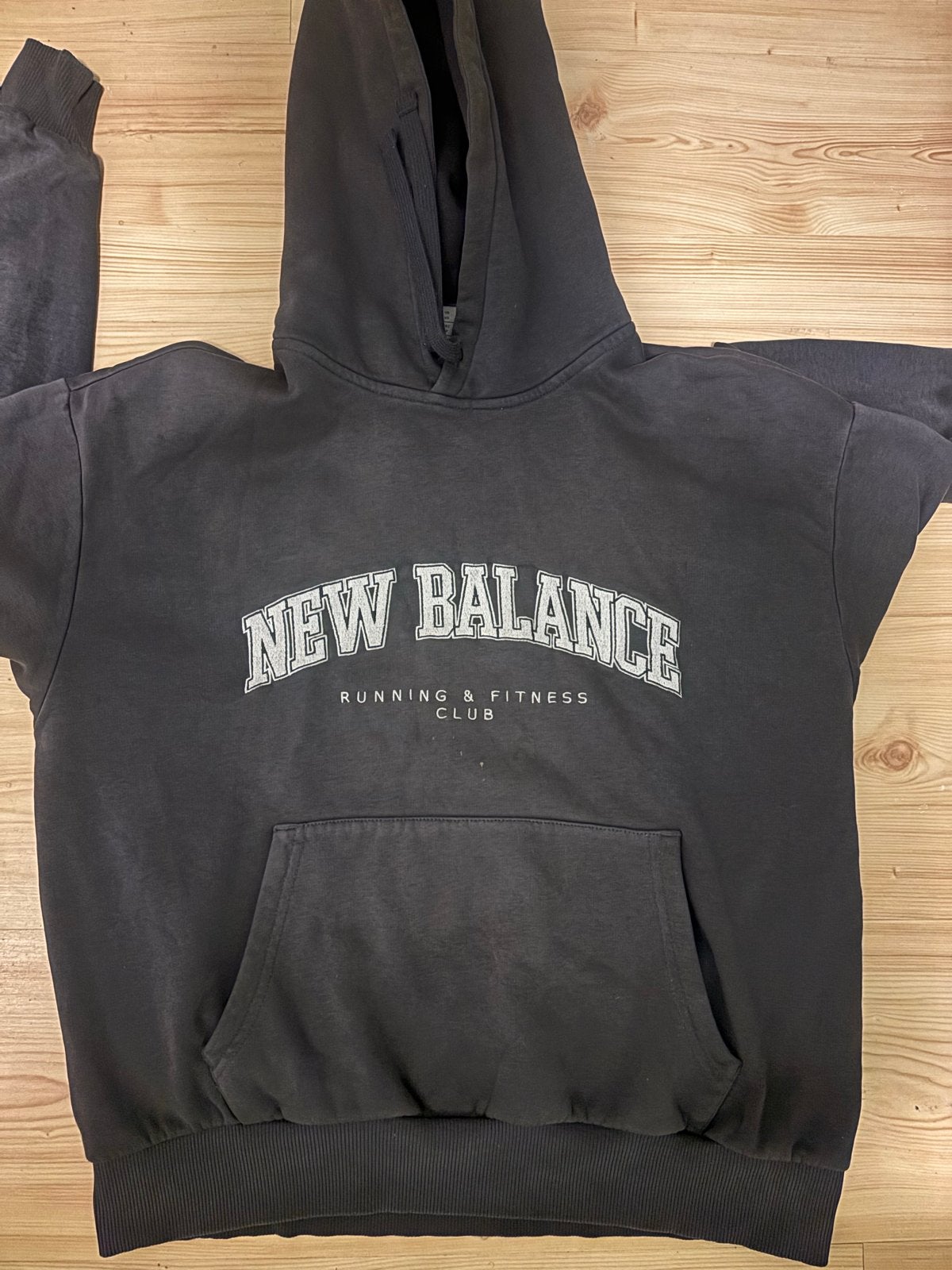 New Balance Running & Fitness Club Hoodie Zwart XS, Verzenden, Gedragen, Maat 34 (XS) of kleiner, Zwart