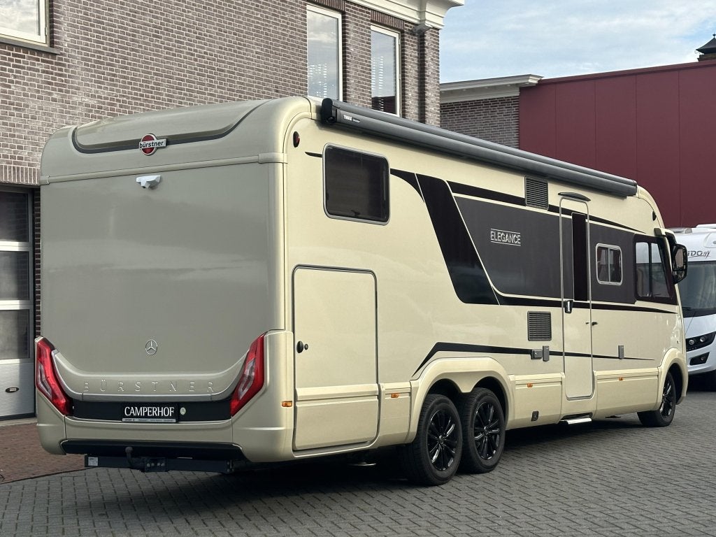 Foto 4 van Bürstner Elegance 910 G E&P Mercedes ALDE A