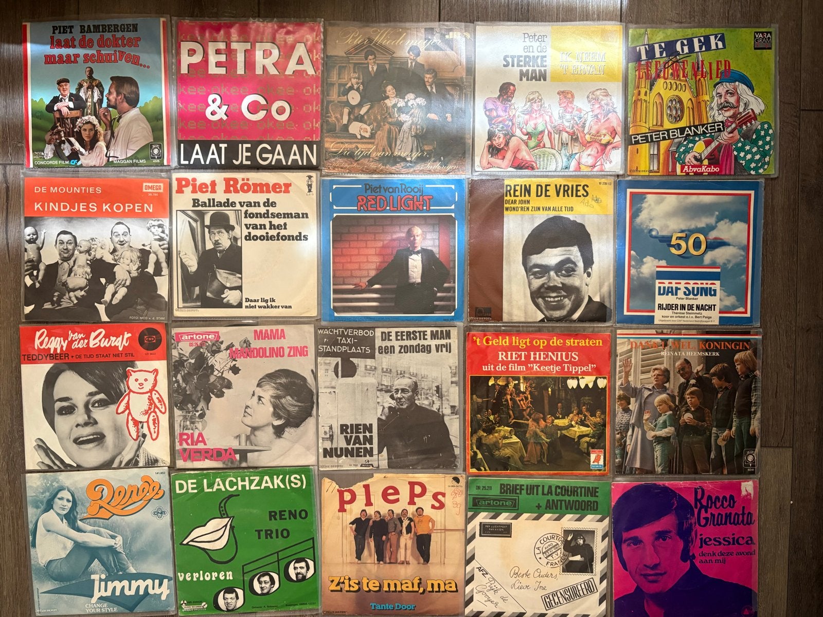 Grote collectie 7 inch singles - Pop, Nederlandstalig (20st), Gebruikt, 7 inch, Ophalen of Verzenden, EP