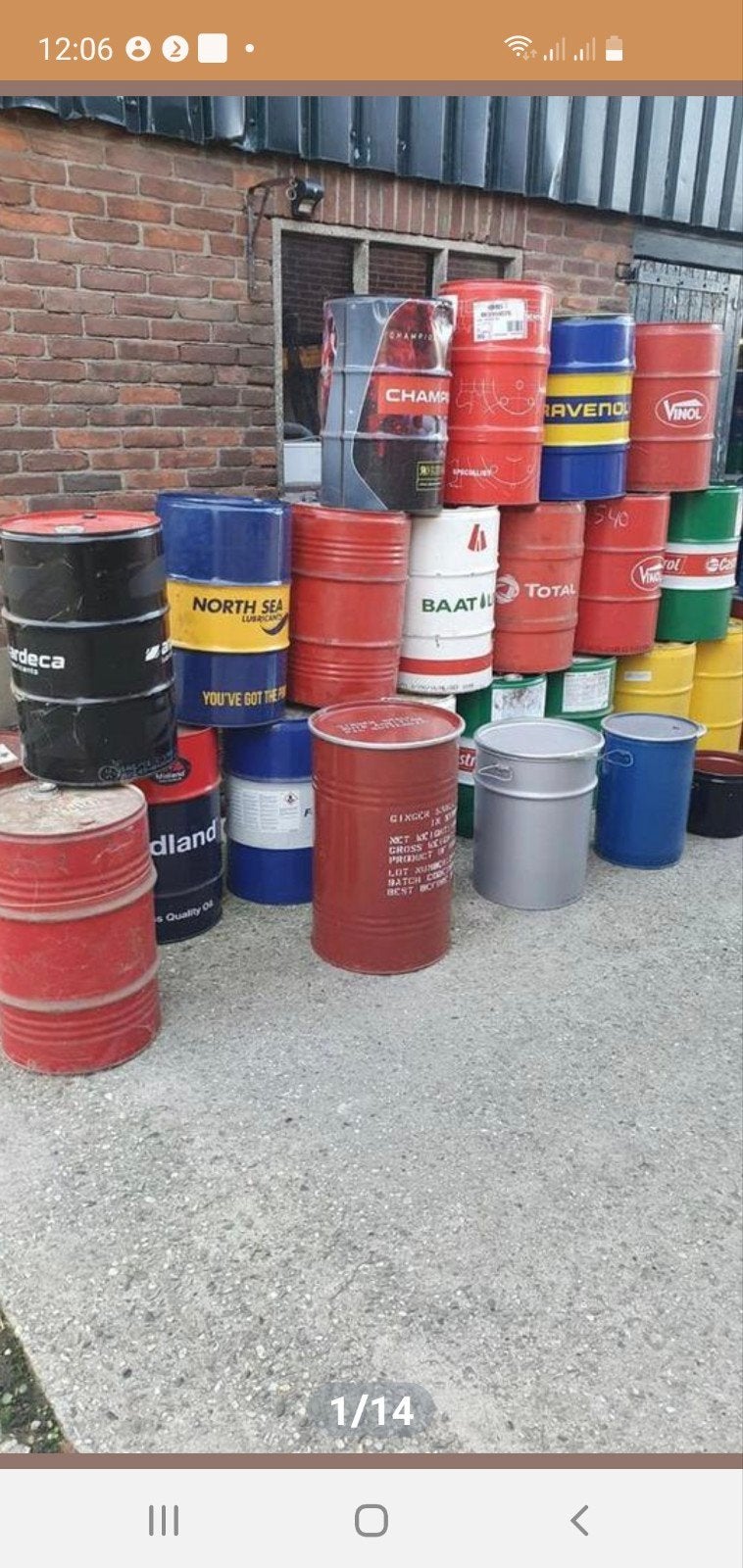 Oliedrums olievaten decoratie industriële statafels reclame, Ophalen