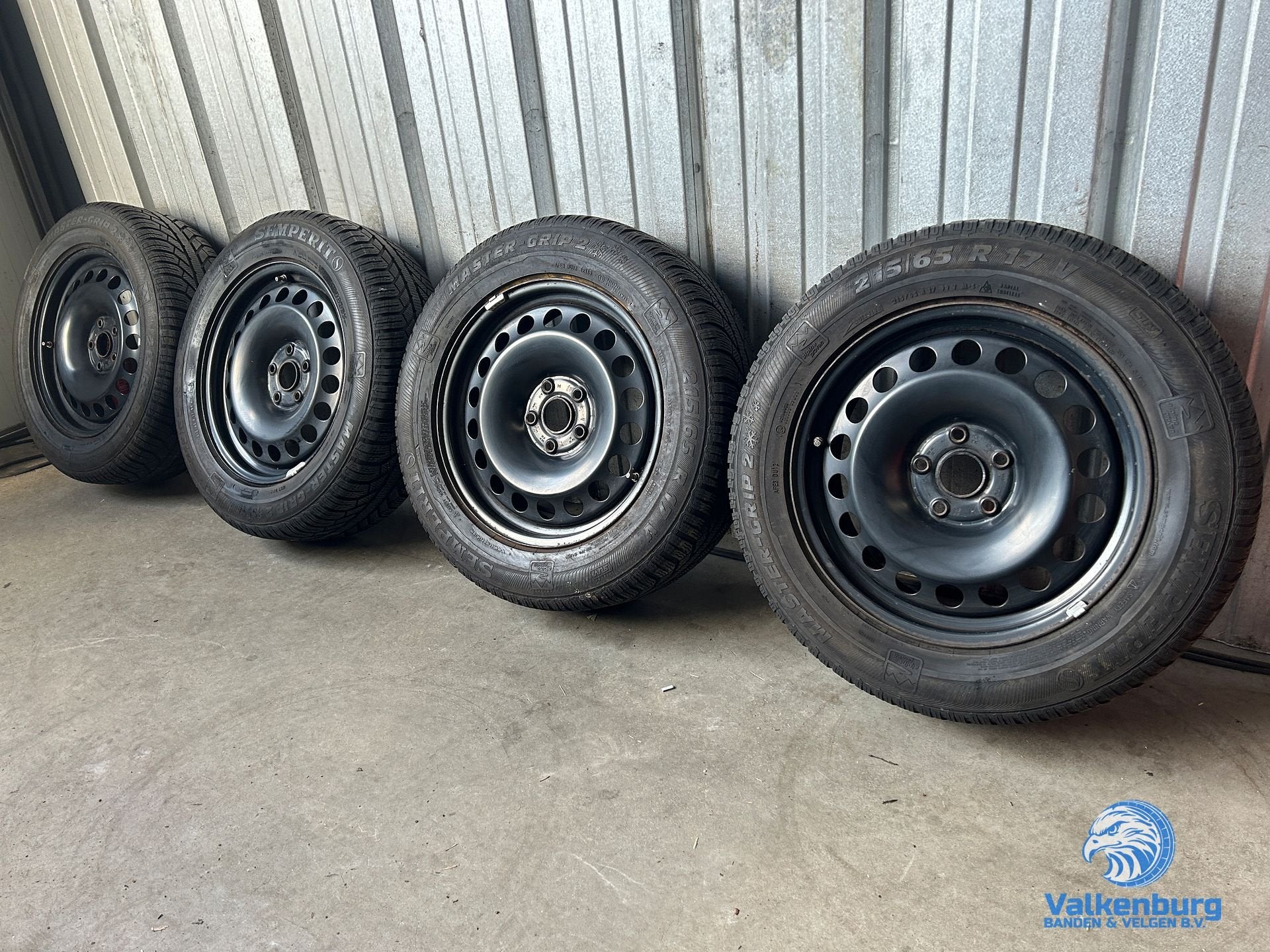 7-8mm! Originele VW Tiguan Audi Q3 Seat Tarraco Skoda Kodiaq, -, -, Banden en Velgen, 17 inch