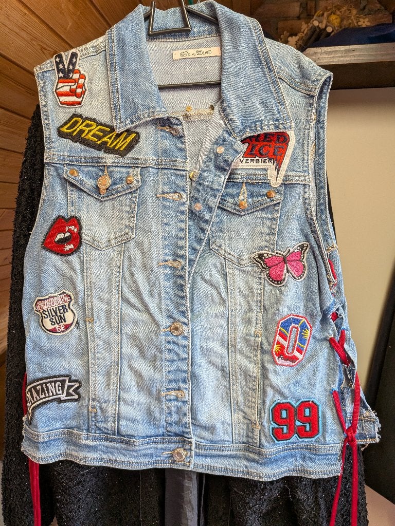 vest maat m, Kleding | Dames, Ophalen of Verzenden, Zo goed als nieuw, Maat 38/40 (M), Meerkleurig
