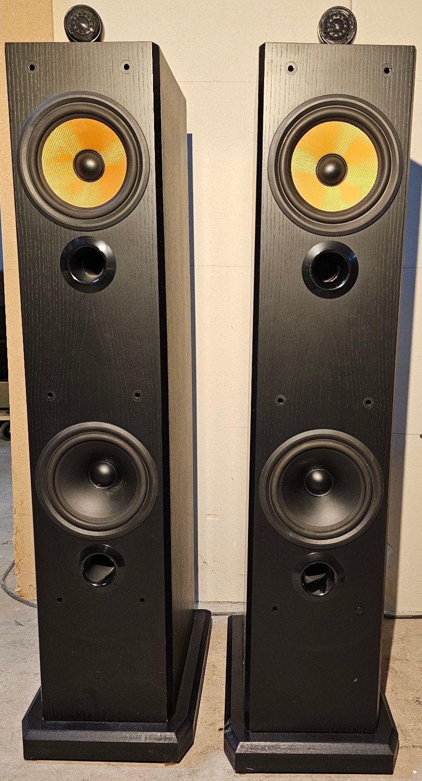 B&W Preference 6 Black Ash Vintage toppers, Made in the UK