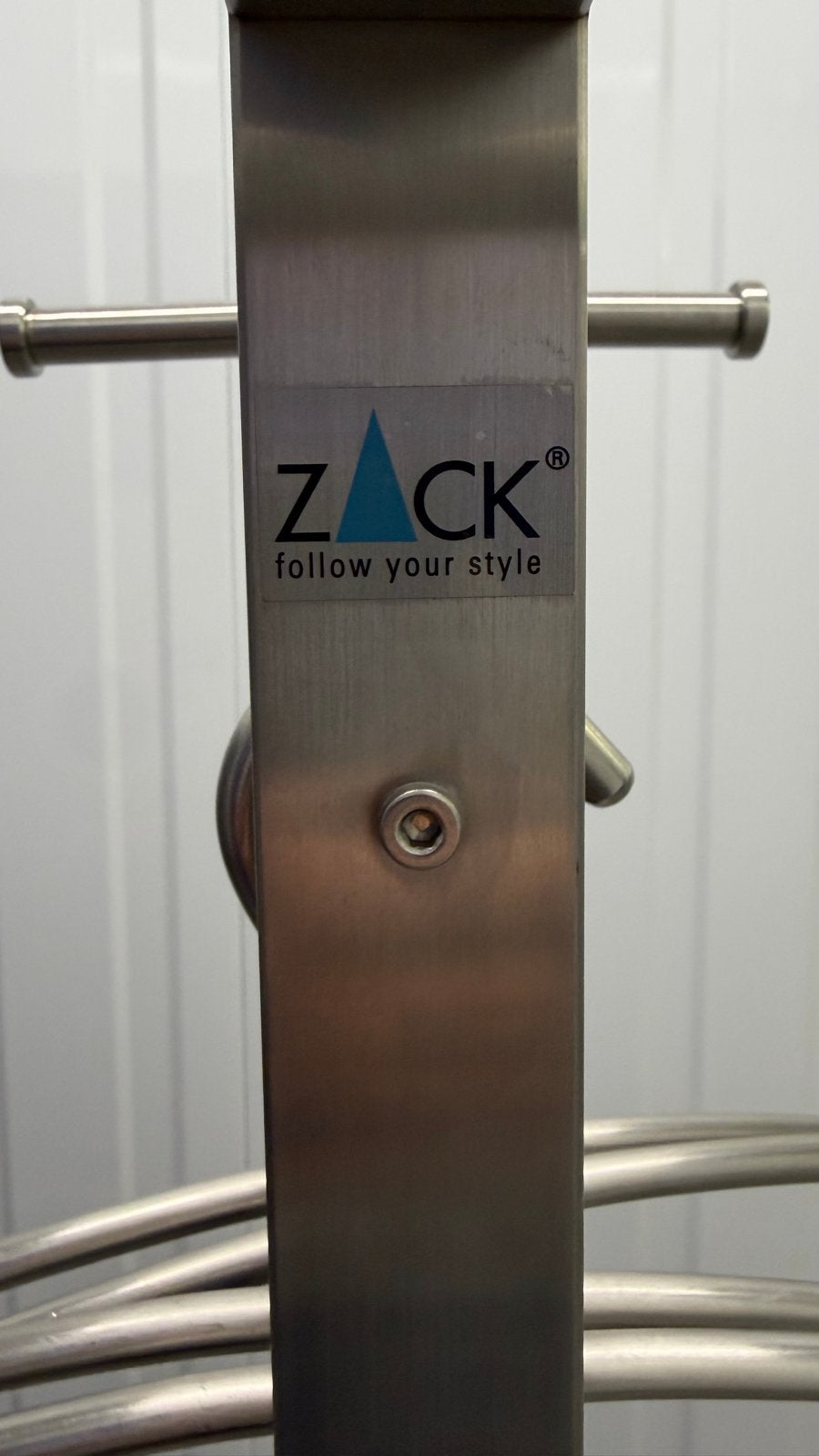 Zack Roestvrijstalen Design Kapstok met 4 Kleerhangers, Ophalen, Gebruikt, Metaal, Staande kapstok