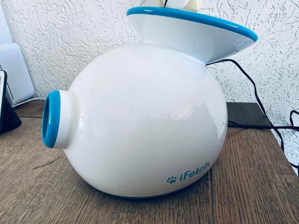 Ifetch automatisch bal gooier., Witgoed en Apparatuur, Wekkers, Zo goed als nieuw, Ophalen of Verzenden
