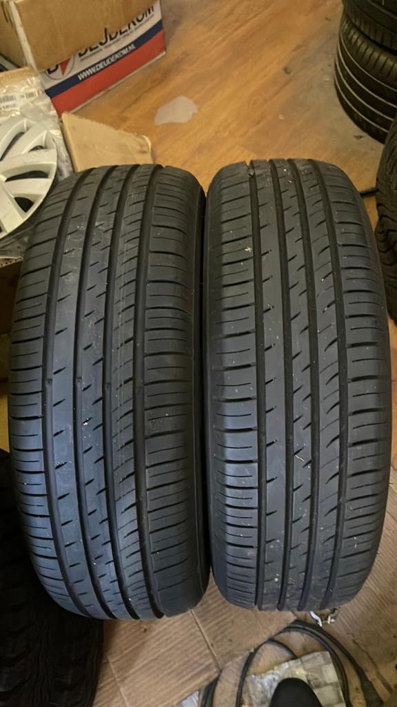 205/60/16 banden te koop merk kumho, Auto-onderdelen, Banden en Velgen, Gebruikt, 16 inch, Banden en Velgen, Personenwagen