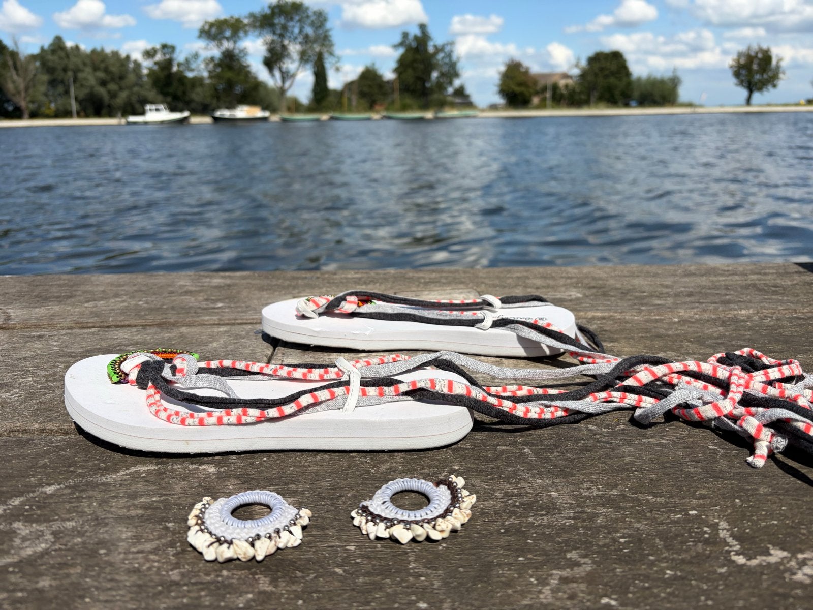 Bandajanas Ibiza stijl slippers maat 39, Slippers, Wit, Ophalen of Verzenden, Zo goed als nieuw