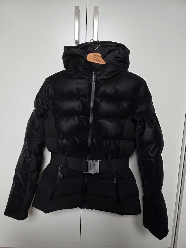 Nikkie ski jas - Zo goed als nieuw - Maat 34, Kleding | Dames, Ophalen of Verzenden, Zo goed als nieuw, Nikkie, Jack