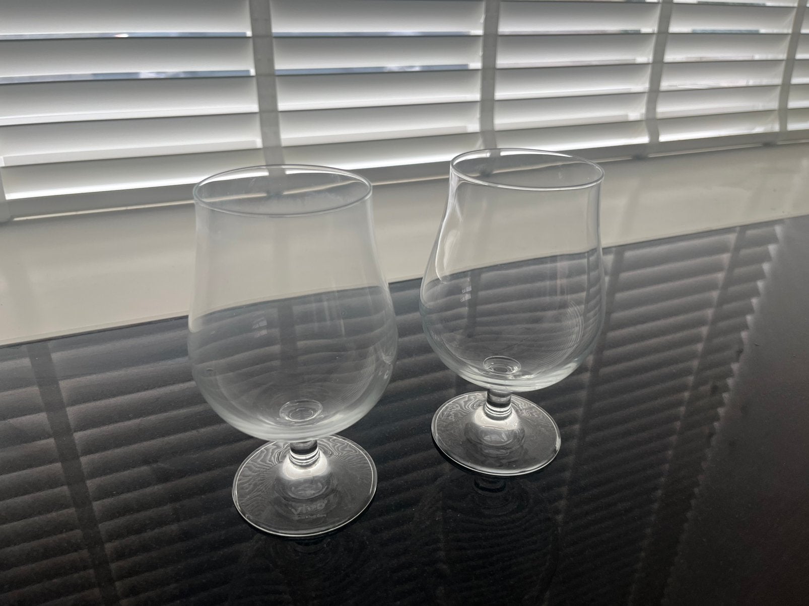 2 bierglazen, Ophalen, Zo goed als nieuw, Bierglas