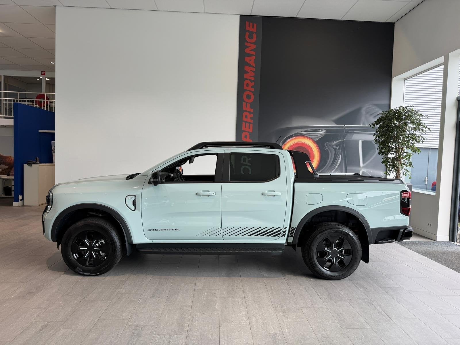 Ford Ranger Stormtrak 2,3 PHEV Double Cab | CHILL GREY | 2,3, Auto's, Automaat, Stof, 4 cilinders, 2535 kg