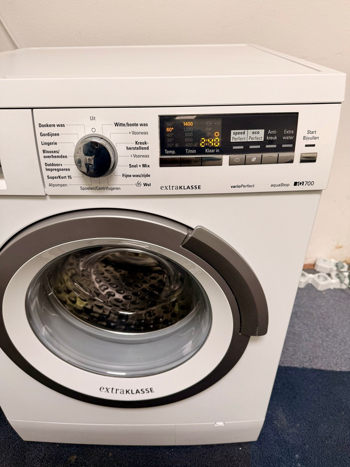 Siemens WM14S494NL/07 Wasmachine - 8kg, 1400 toeren, 1200 tot 1600 toeren, Gebruikt, Www.siemens.com, 8 tot 10 kg