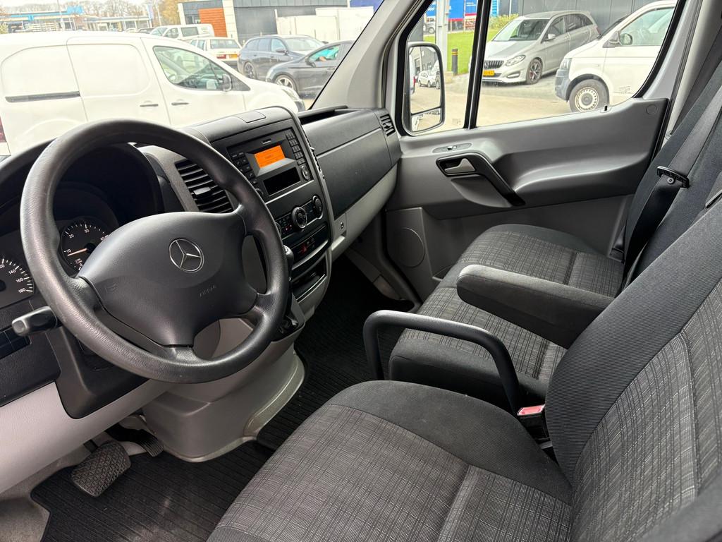 Mercedes-Benz Sprinter 210 2.2 CDI D'Hollandia Laadklep, Auto's, Bestelauto's, Automaat, Euro 5, Gebruikt, Zwart