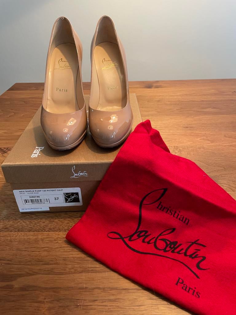 Louboutin Nude Pumps - Maat 37 - 12 cm hak, Ophalen of Verzenden, Gedragen, Beige, Pumps