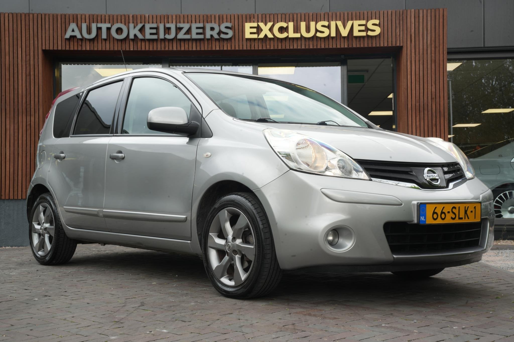 Nissan Note 1.6 Connect Edition Climate Control Cruise Navi, Auto's, Gebruikt, 750 kg, 4 cilinders, 49 €/maand
