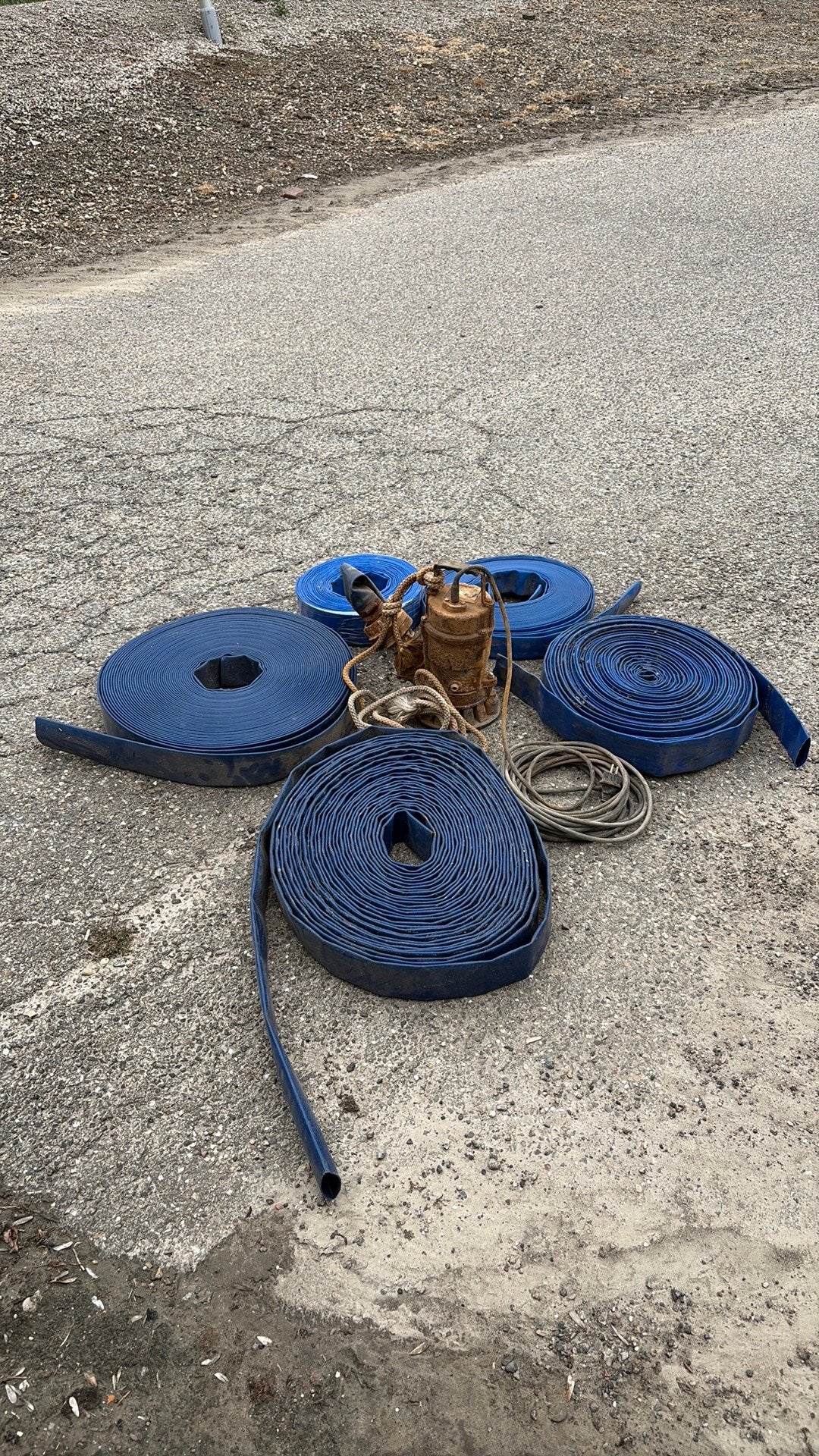 Waterpomp 2” uitgang incl slangen., Ophalen, Gebruikt, Dompelpomp