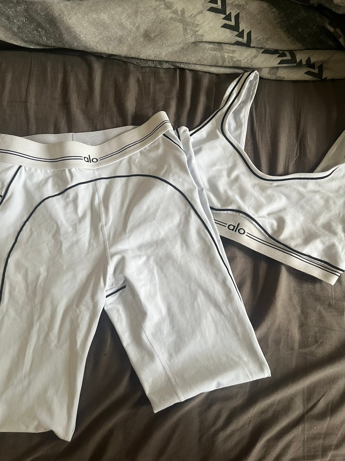 alo set maat xl, Ophalen of Verzenden, Zo goed als nieuw, Maat 46/48 (XL) of groter