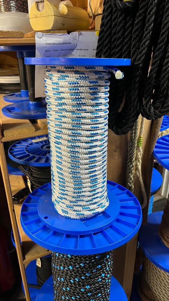 Rol 35 meter 10 mm dik polyester touw, Watersport en Boten, Ophalen of Verzenden, Nieuw, Lijn of Blok