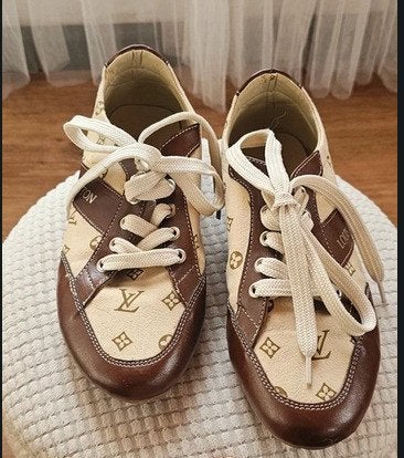 Sneakers  maat - 37, Kleding | Dames, Schoenen, Ophalen of Verzenden, Zo goed als nieuw, Sneakers of Gympen