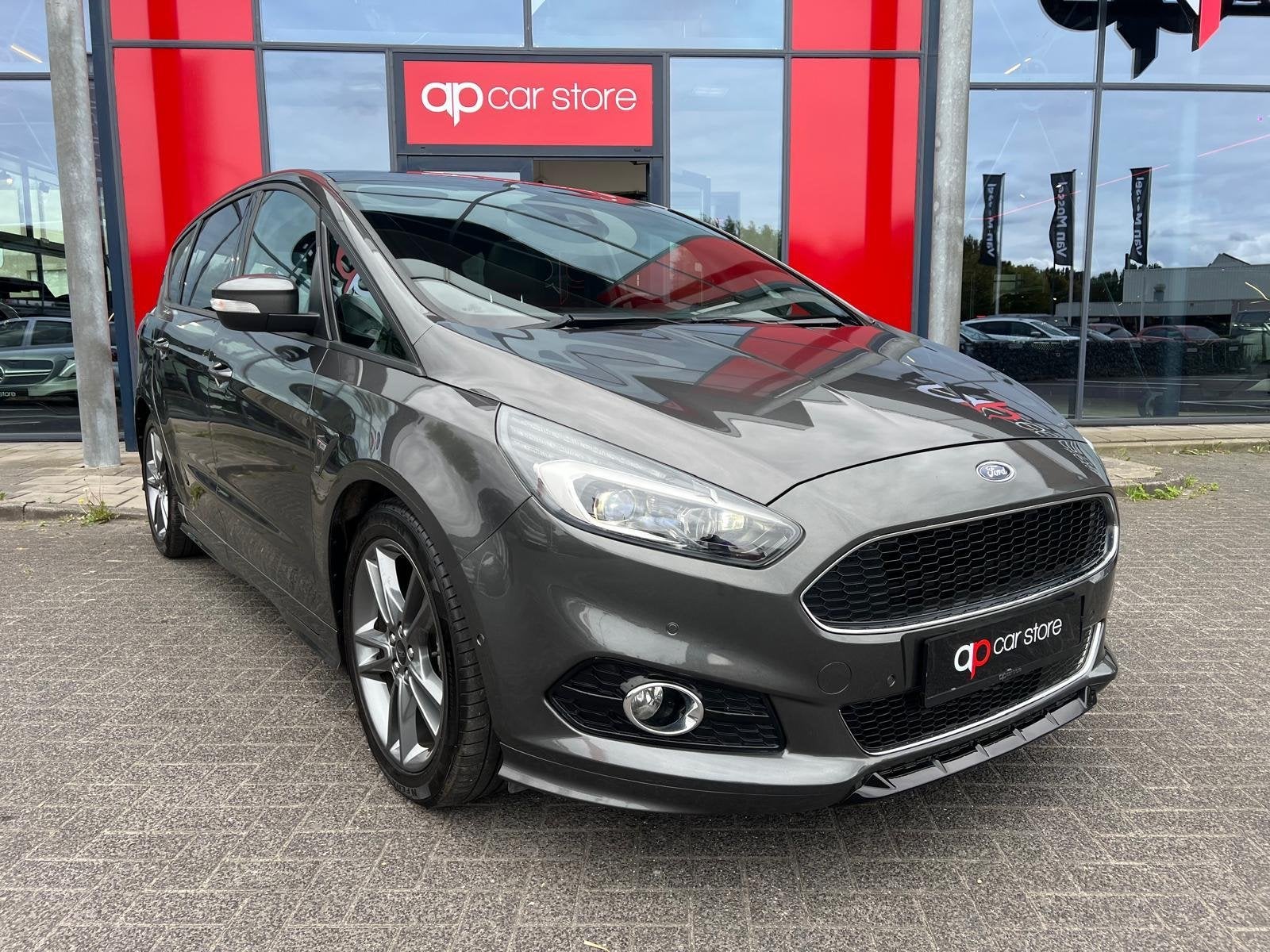 Ford S-MAX 2.0 EcoBoost Titanium 7p., Auto's, 4 cilinders, 7 stoelen, Bedrijf, S-Max