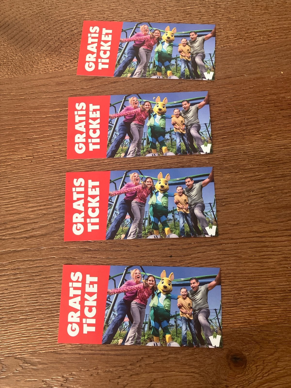 4x Ticket Walibi Holland, Tickets en Kaartjes, Recreatie | Pretparken en Attractieparken, Drie personen of meer, Ticket of Toegangskaart