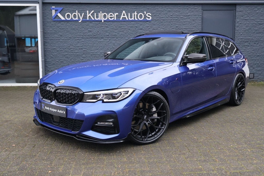 Bmw 3-SERIE 330e Touring M Sport (292pk) Wheelforce/M340i Lo, Automaat, 1998 cc, Gebruikt, 4 cilinders