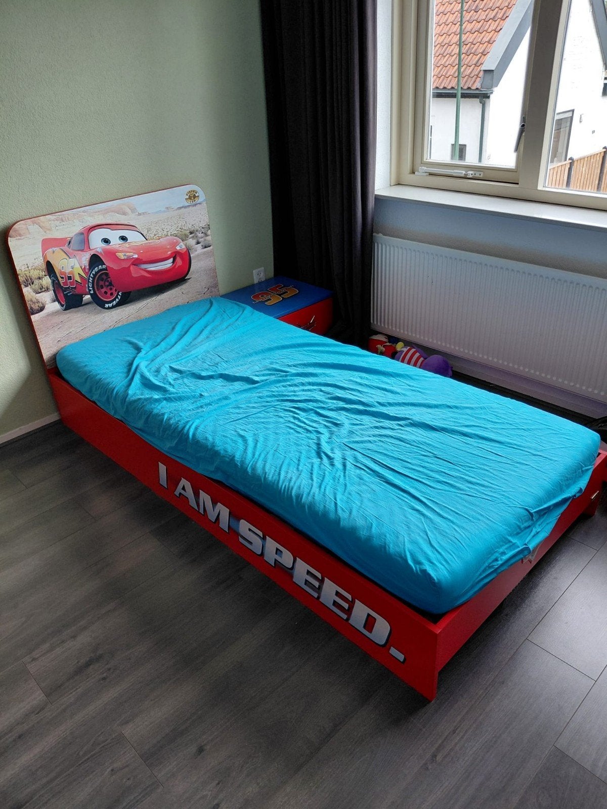 Cars bed + nachtkastje, Ophalen, Eenpersoons