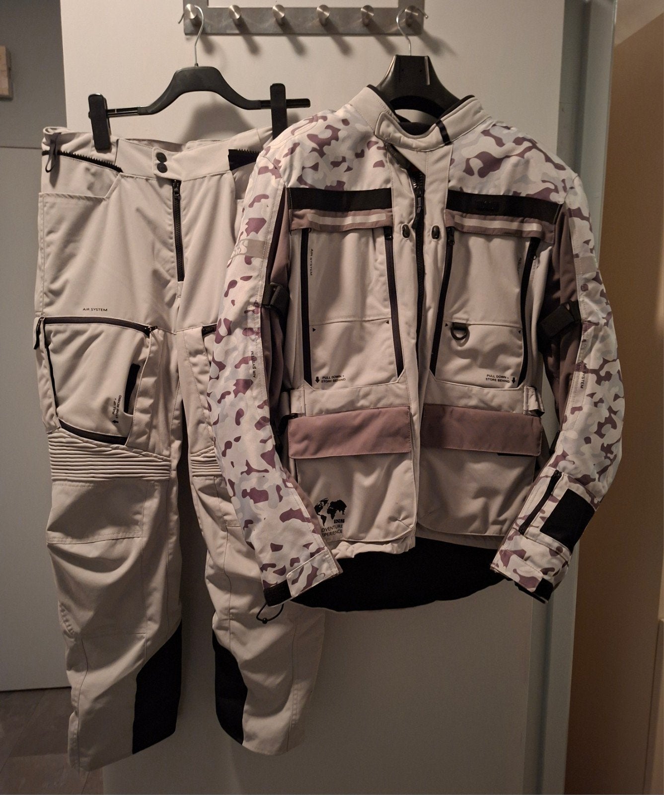 Motorpak voor dames (jas en broek) maat XL, Motoren, Kleding | Motorkleding, Jas | textiel, Ophalen of Verzenden, Tour Montevideo Air 3