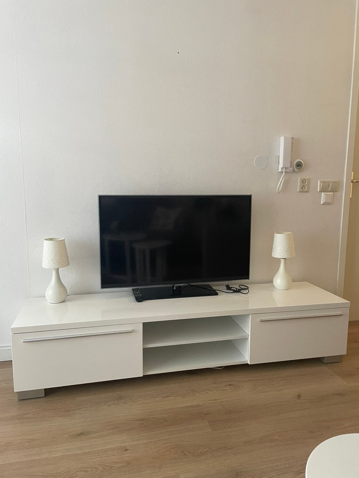 Tv meubel, Ophalen of Verzenden, Zo goed als nieuw, 25 tot 50 cm, Minder dan 100 cm