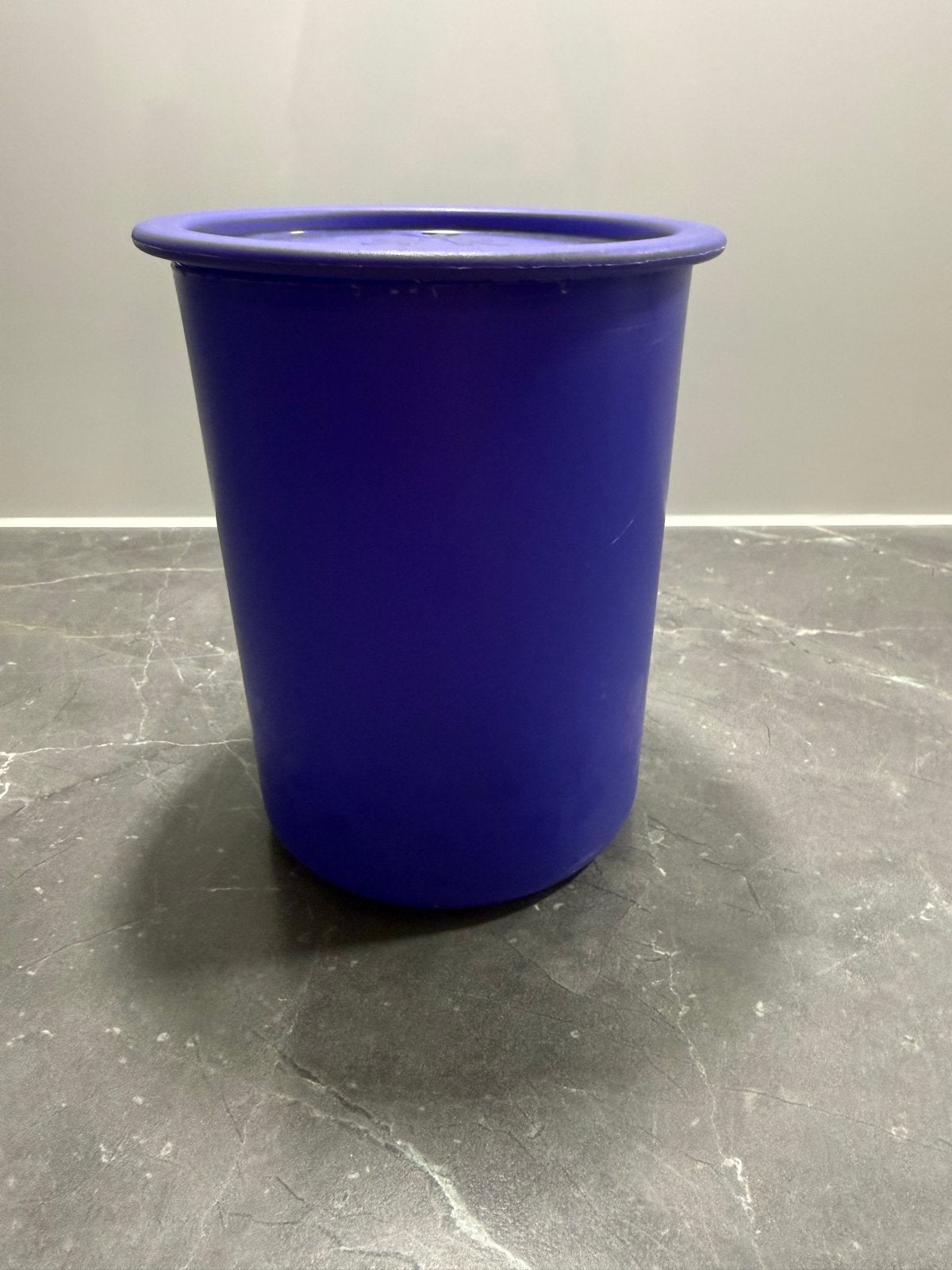 Tupperware One Touch bus 1,25 liter paars, Gebruikt, Paars, Luchtdicht, Ophalen of Verzenden