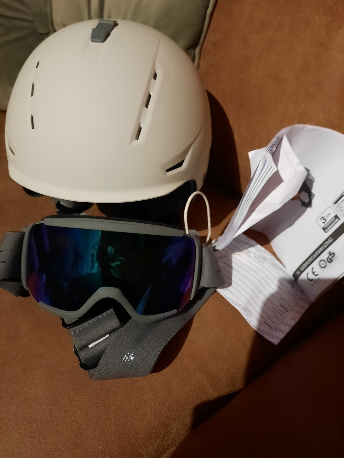 Wintersport helm MET bril voor kinderen en tieners NIEUW, Overige merken, Overige typen, Nieuw, Ophalen of Verzenden