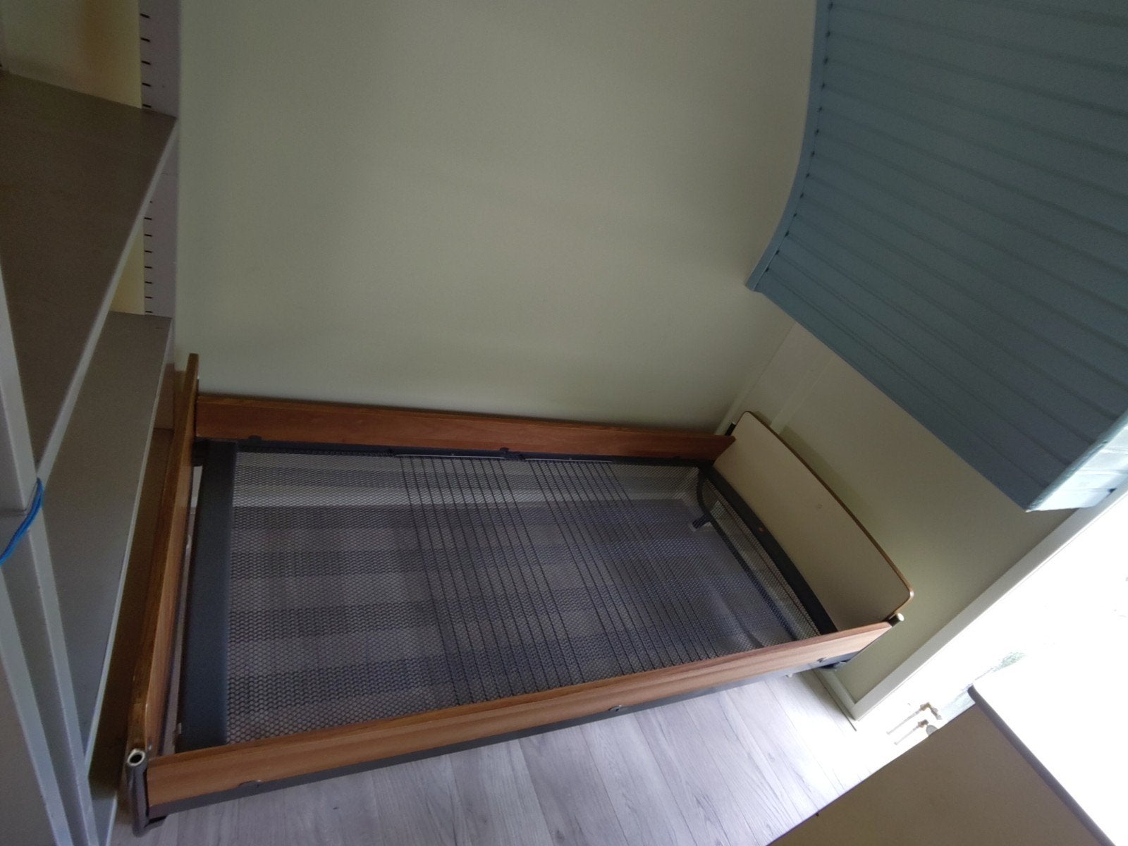 Supermooi retro eenpersoonsbed, Ophalen, 90 cm, Eenpersoons, Zwart