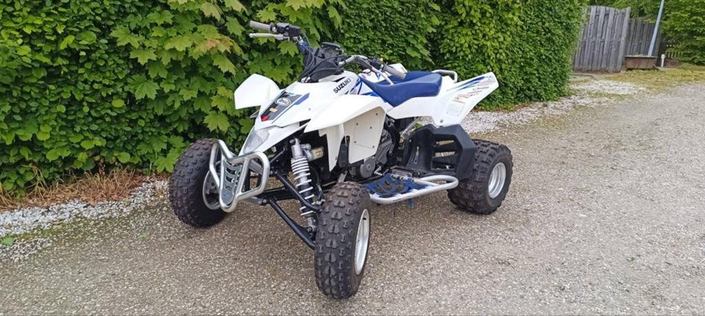Suzuki LTR 450 op auto kenteken in super staat, Motoren, Quads en Trikes