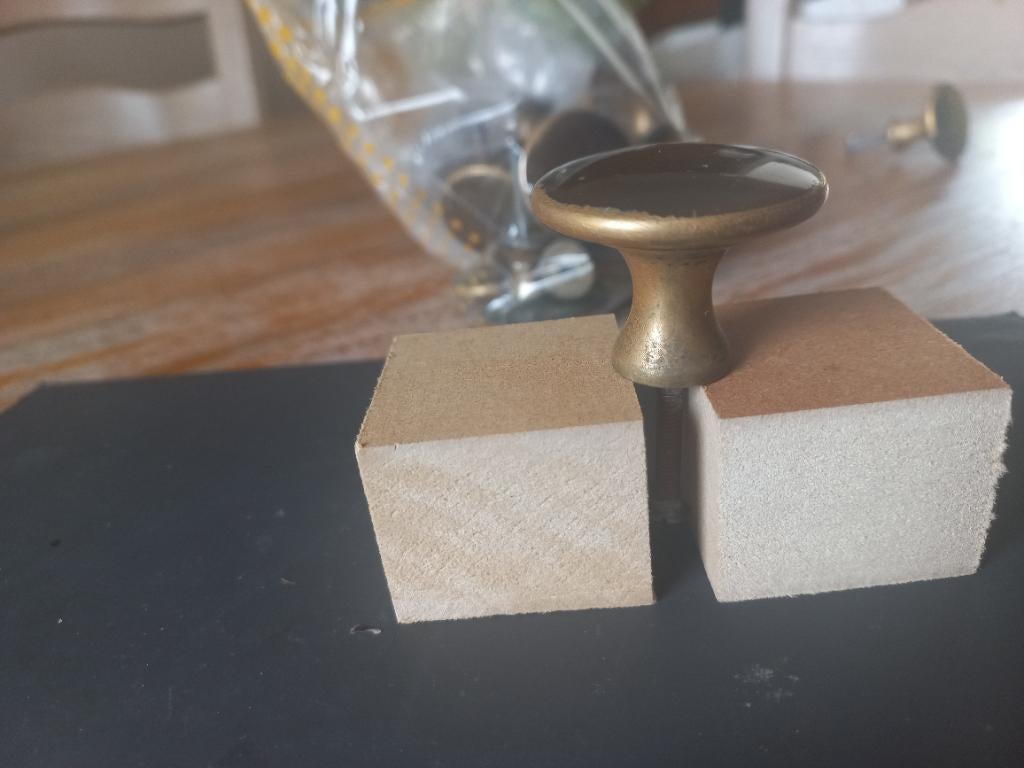 Knopjes voor bv keukendeuren, Ophalen, Minder dan 50 cm, Gebruikt, Overige kleuren