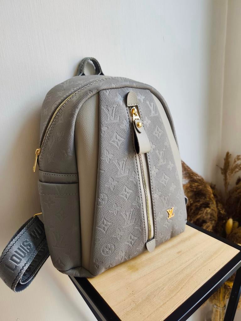 Prachtige lederen boekentas - Nieuw met prijskaartje, Overige merken, 25 tot 40 cm, Nieuw, Ophalen of Verzenden