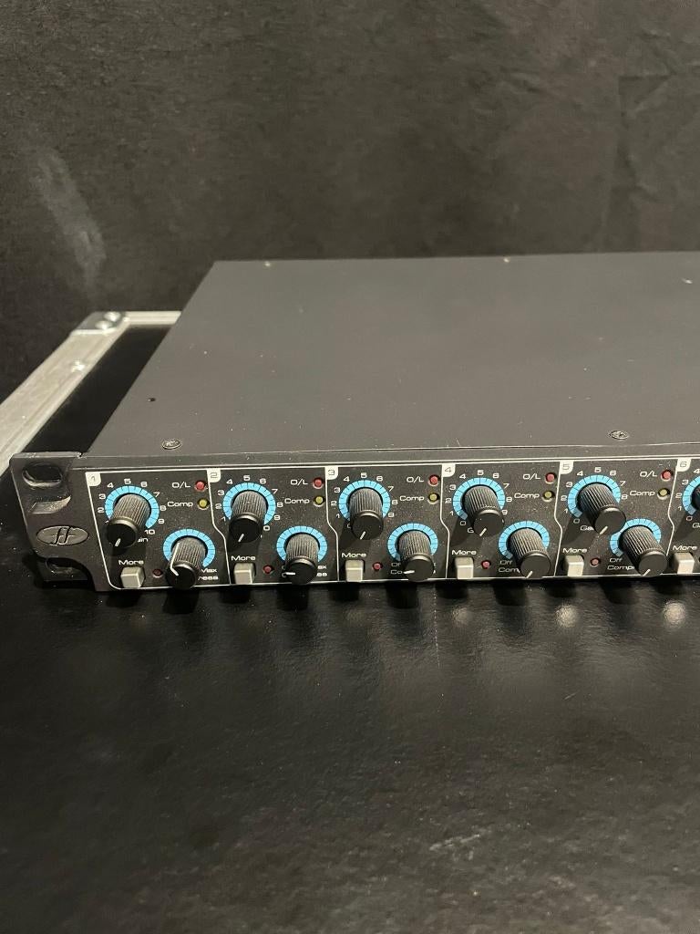 Focusrite OctoPre Dynamic, Ophalen of Verzenden, Gebruikt
