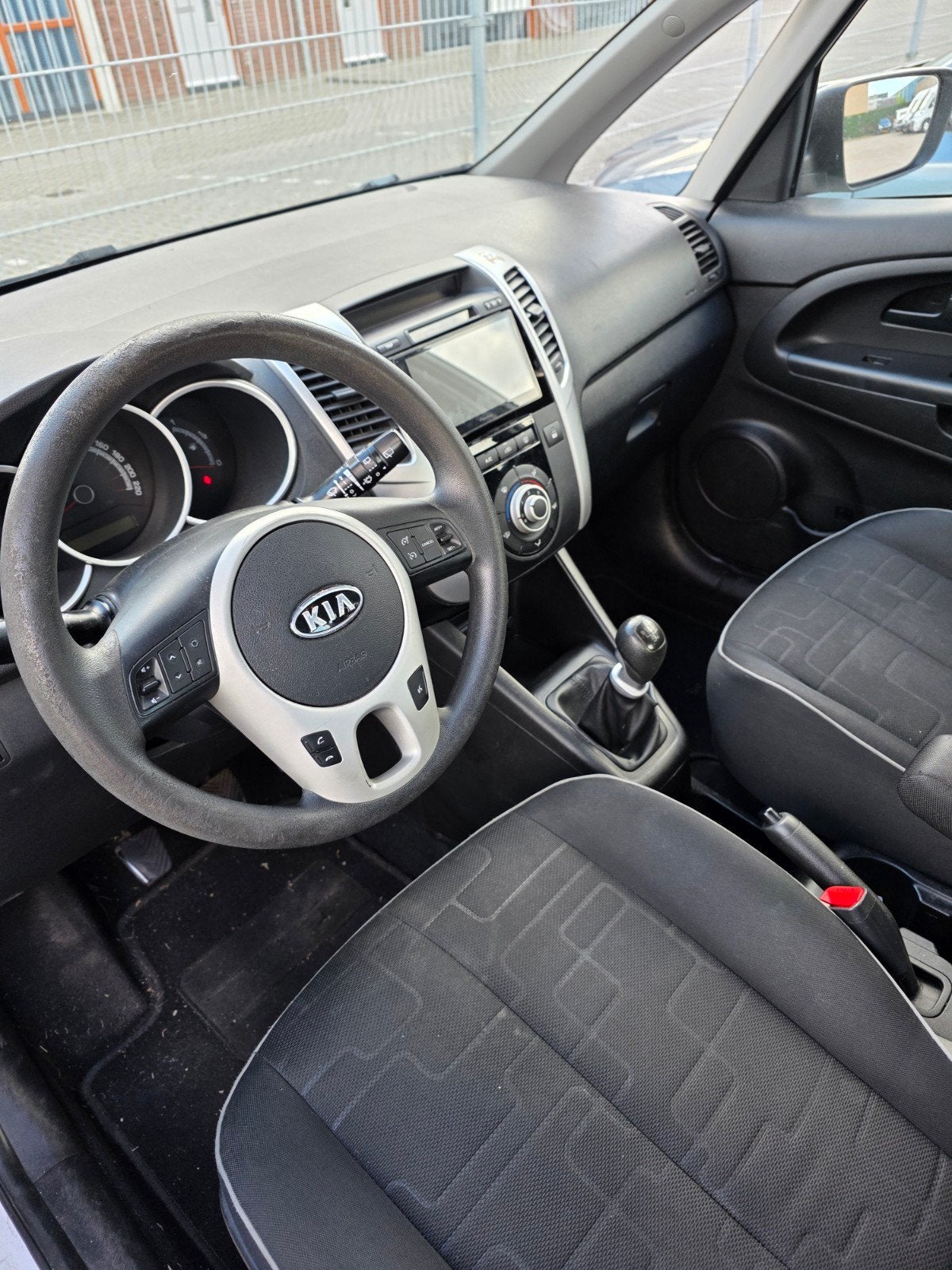 Kia Venga 1.4 Cvvt 90pk 2011 Wit