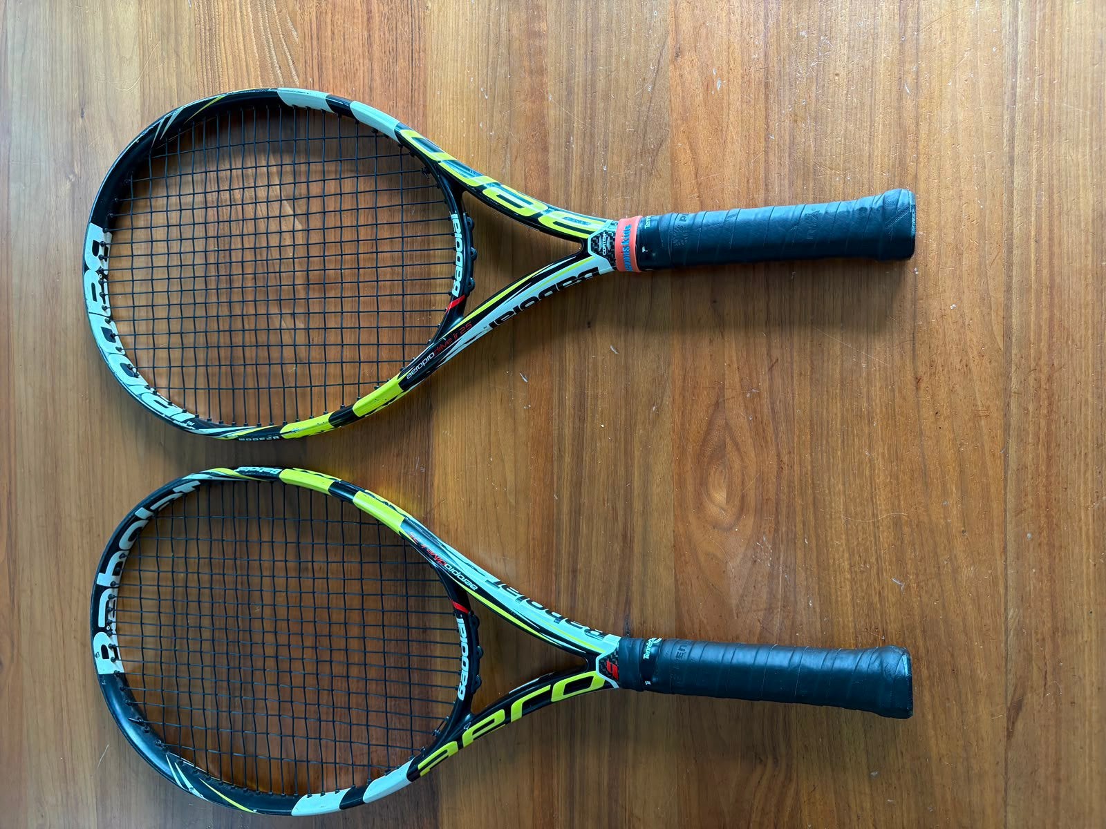 6 tennisrackets en tas, Sport en Fitness, Tennis, Ophalen, Zo goed als nieuw, Racket, Babolat